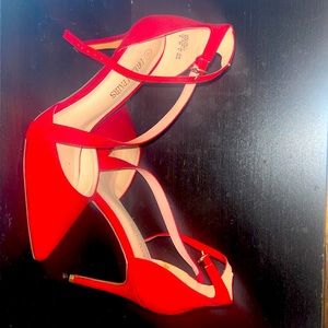 Red Dream Pairs Pumps